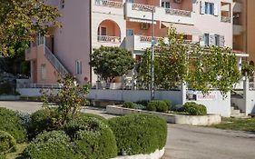 Villa Rossa 2